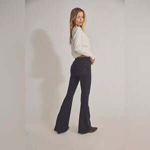Free People We the Free Penny Pull On Flare Wide Leg Jeans size 28 70s retro